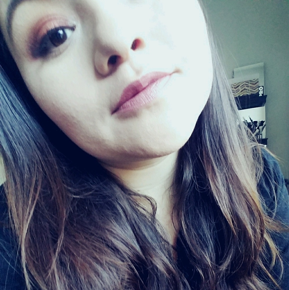 Meet your Posher, Sofia